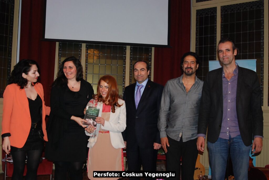 Moeders van de Stilte yunus emre Amsterdam